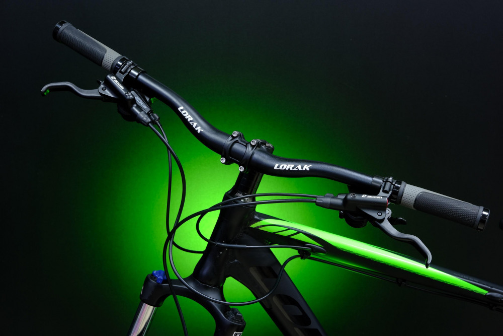 Lorak 7.0 Матовый Чёрный/Зелёный рама 19 (на рост 171-182)