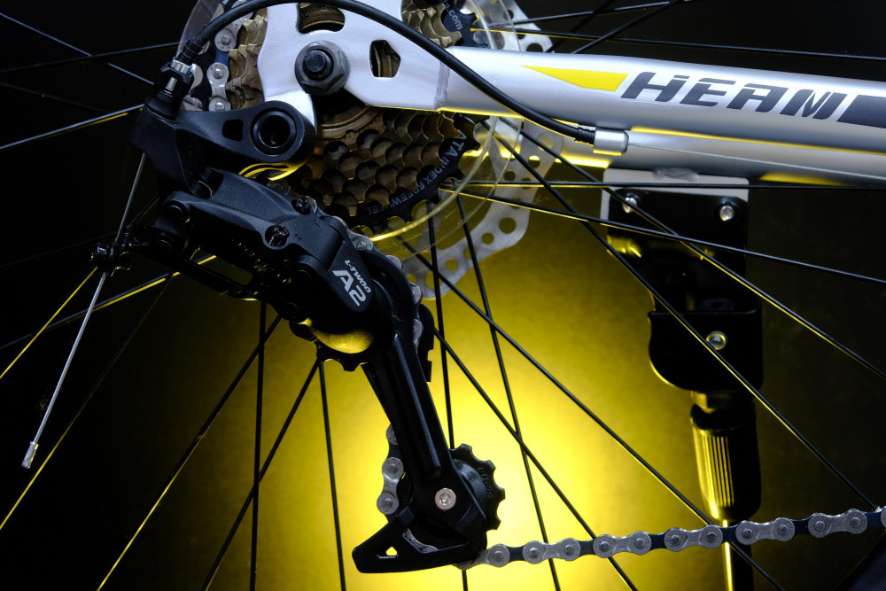 HEAM MATRIX 26 GIRL DISK Матовый Белый/Жёлтый рама 19 (на рост 171-182)