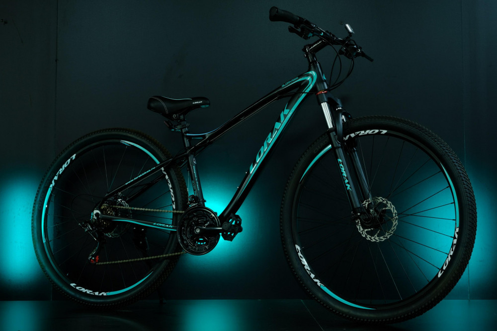 Lorak Glory 1000 Матовый Чёрный/Мятный рама 17 (на рост 155-173)